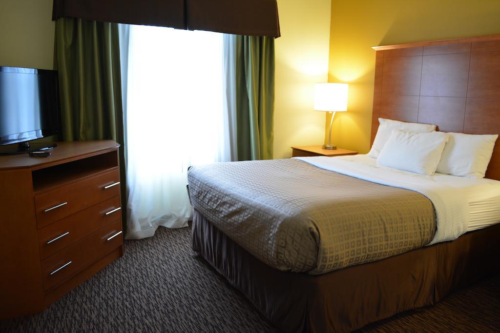 Clarion Hotel&Suites University-Shippensburg Exterior foto